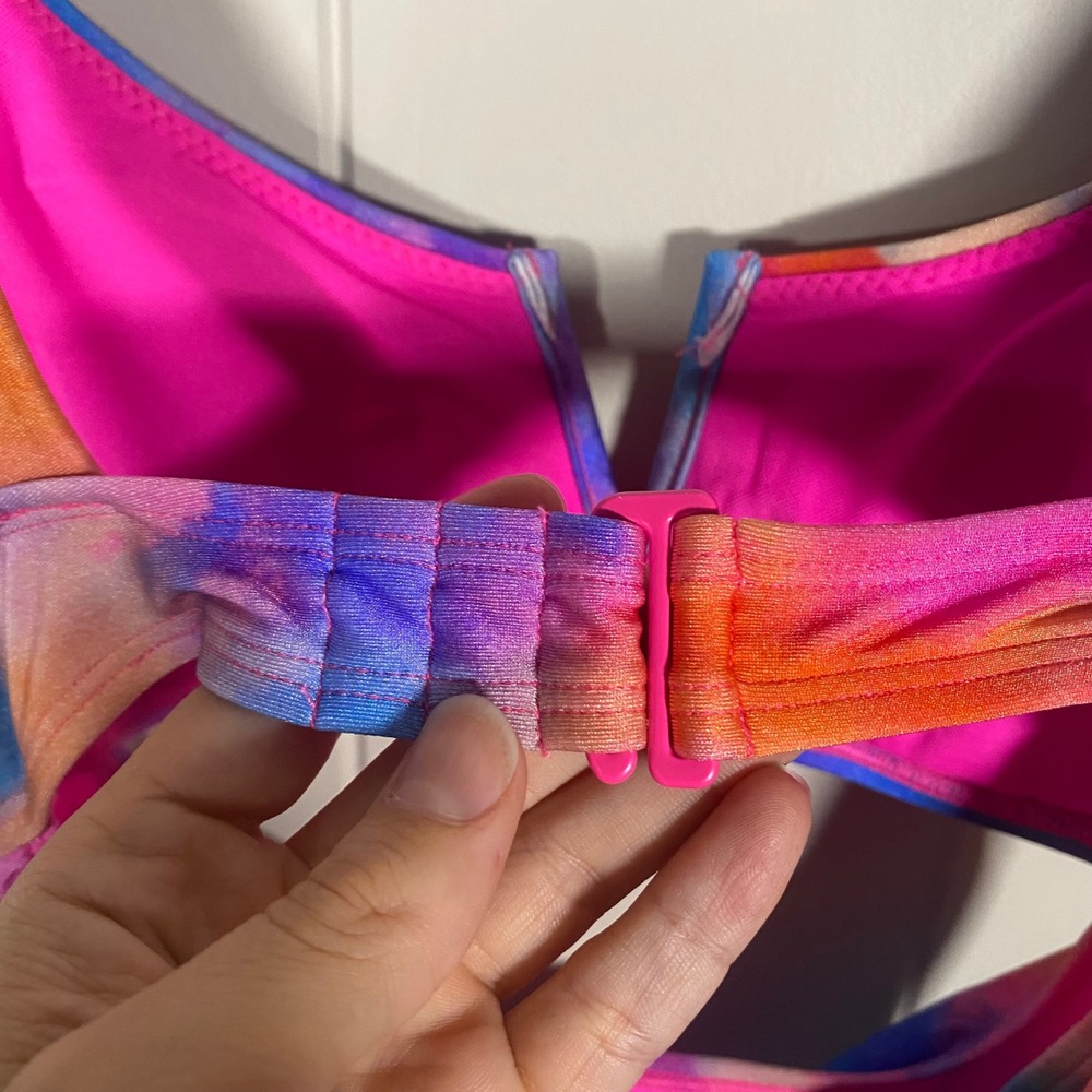 NWT‎ Body Glove Eli One Piece Swimsuit XL Multi Watercolor Tie Dye Cutout - Picture 10 of 12